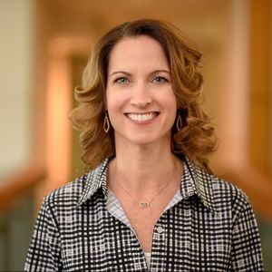 Meet your Posher, Lori